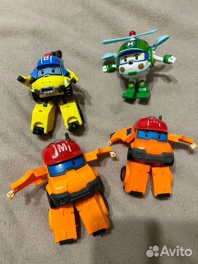 Робокар поли