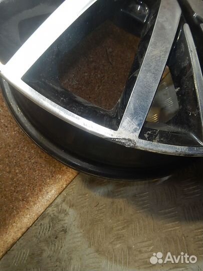 Диск колесный литой R16 5*112 j6,5 ET50 DIA57,1 (v