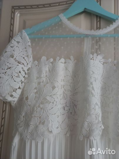 Платье кружевное белое