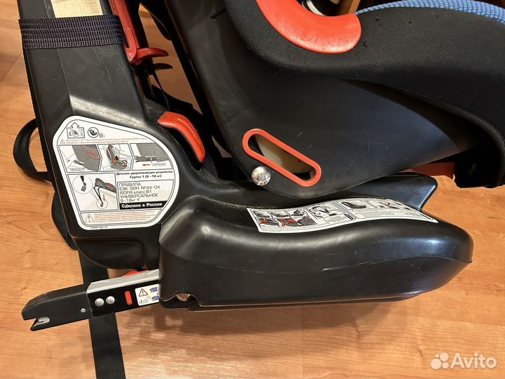Автокресло с isofix на 9-18 кг