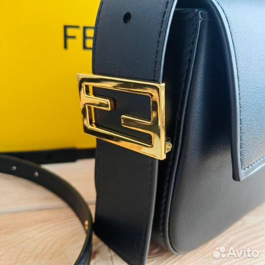 Сумка женская Fendi