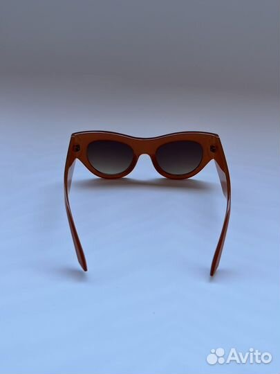 Солнцезащитные очки женские Mango