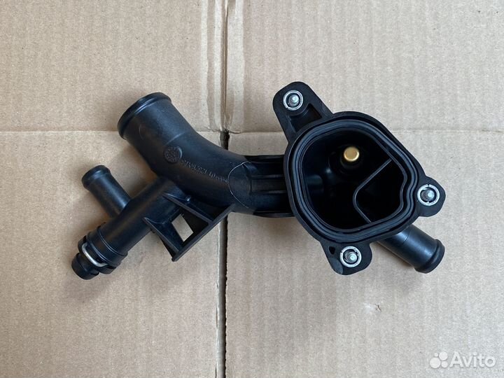 Корпус термостата Opel/Chevrolet 1.4 Turbo