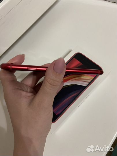 iPhone SE (2020), 128 ГБ
