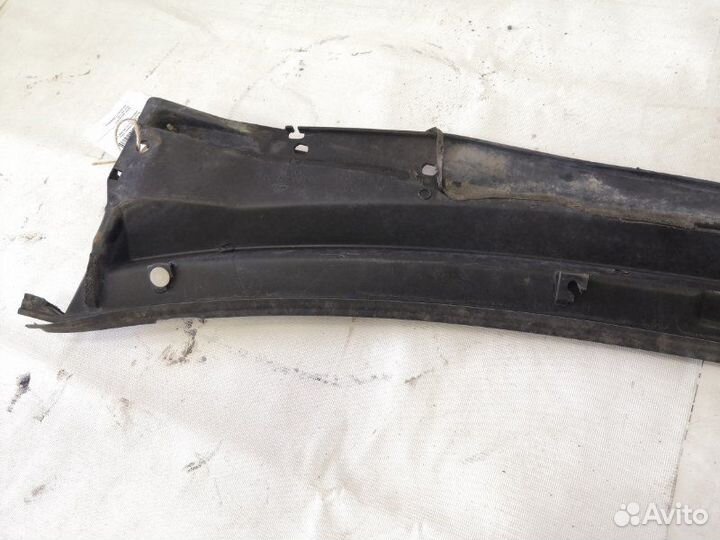 Решетка под лобовое стекло Nissan Maxima A32