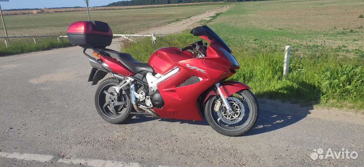 Honda vfr 800