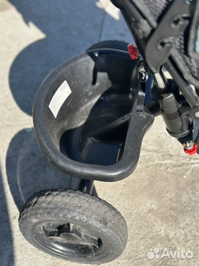 Детский трехколесный велосипед коляска