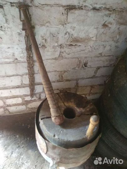 Жернова старинные