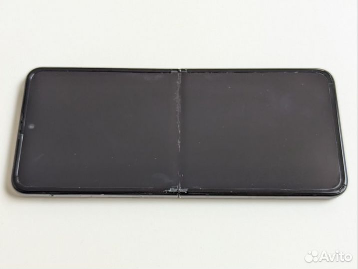 Samsung Galaxy Z Flip3 5G, 8/256 ГБ