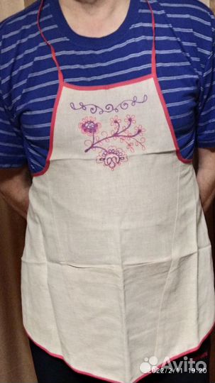 Кухонный фартук льняной с вышивкой из СССР