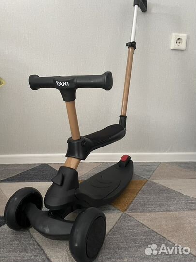 Самокат беговел 2 в 1