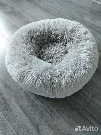 Лежанка для кошек и маленьких собак