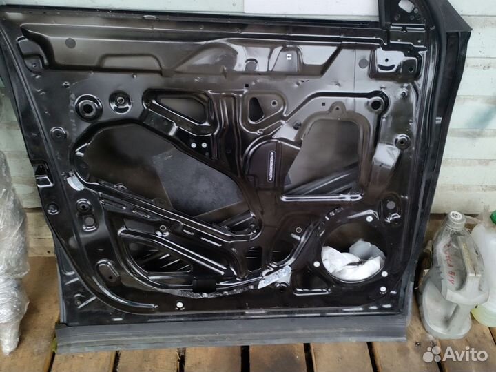 Черри Тигго 4 дверь передняя левая