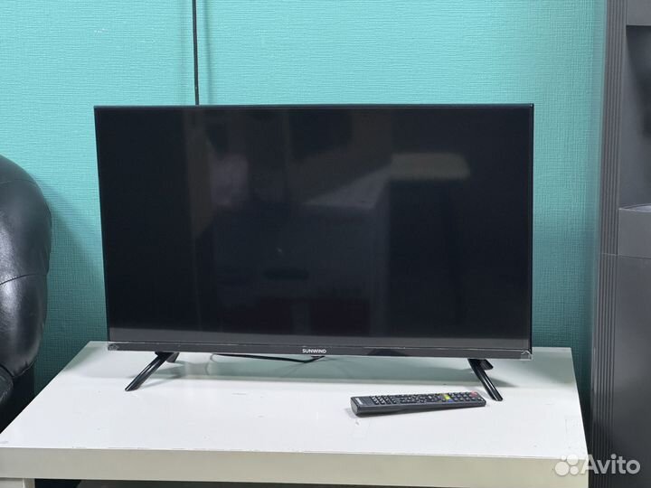 Телевизор Sunwind SUN-LED32XB200