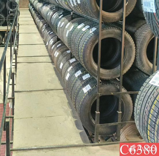 Goodyear EfficientGrip SUV 4x4 235/55 R19 105P