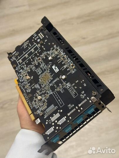 Sapphire rx 570 Pulse 8gb