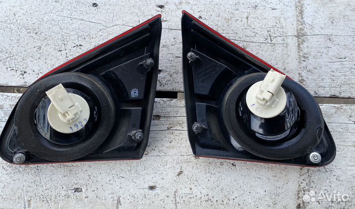 Фонари в багажник Nissan Qashqai j10 дорест