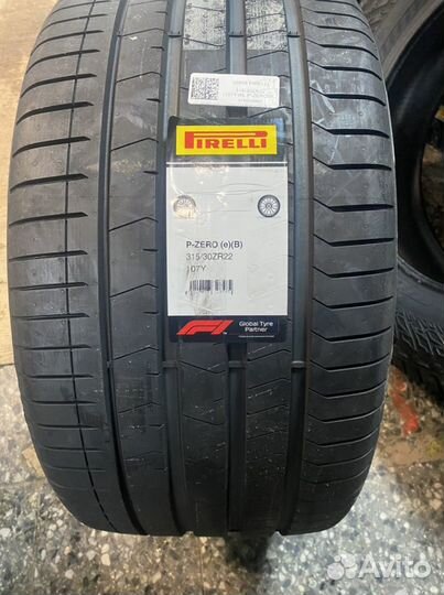 Pirelli P Zero Luxury Saloon 315/30 R22, 1 шт