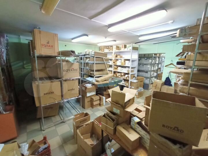 Первая линия - Магазин/Склад на Острякова, 230 м²