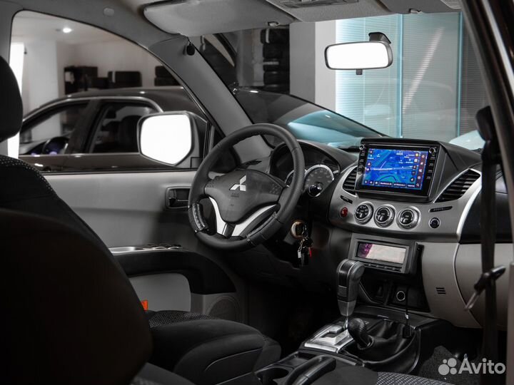 Mitsubishi L200 2.5 AT, 2012, 175 425 км