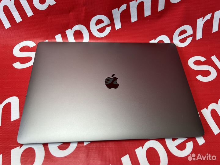 MacBook Pro 15 2019 i9/512GB/111 циклов