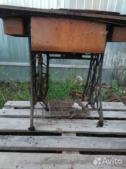 Швейная машинка бу