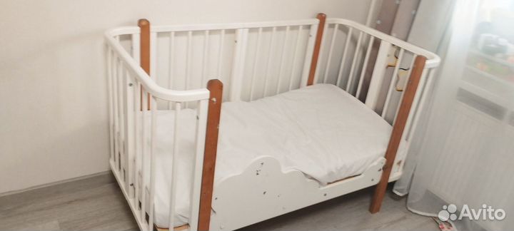 Детская кровать 140*70 с матрасом