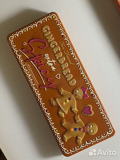 Палетка теней too faced