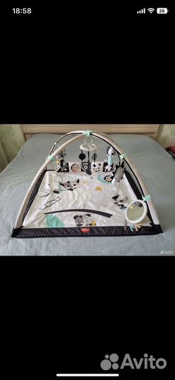 Развивающий коврик tiny love