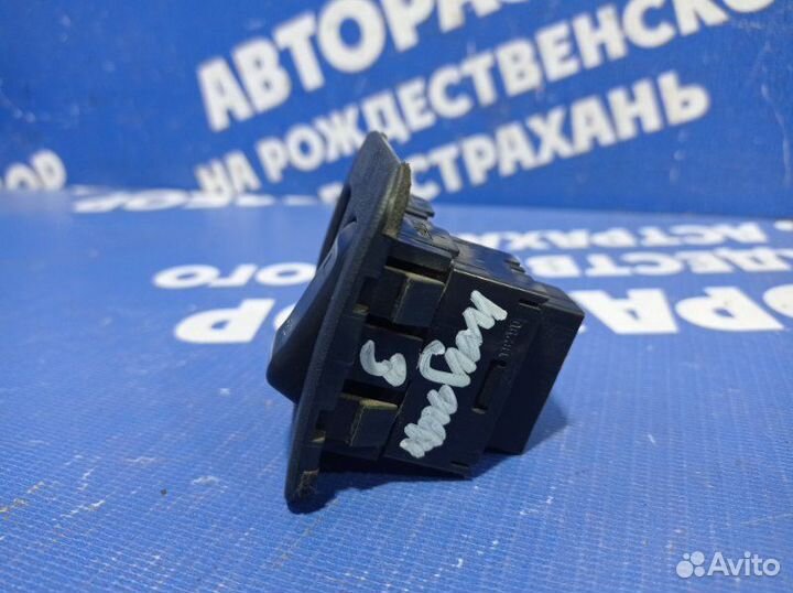 Кнопка heat Mitsubishi Pajero 3 внедорожник 4M41