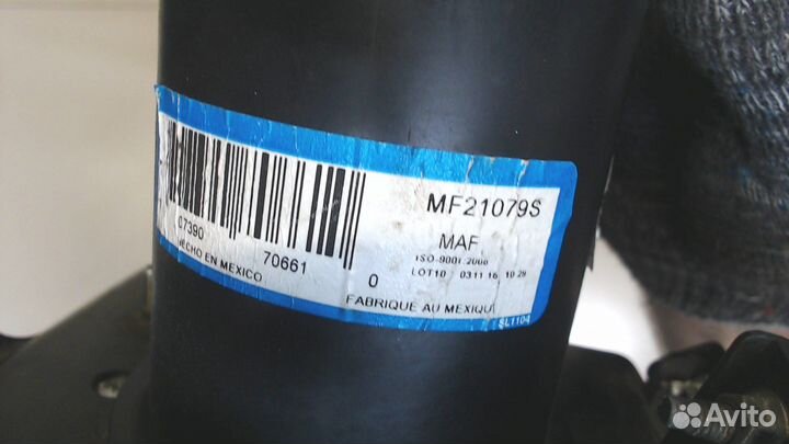 Корпус воздушного фильтра Infiniti QX4 (JR50), 200