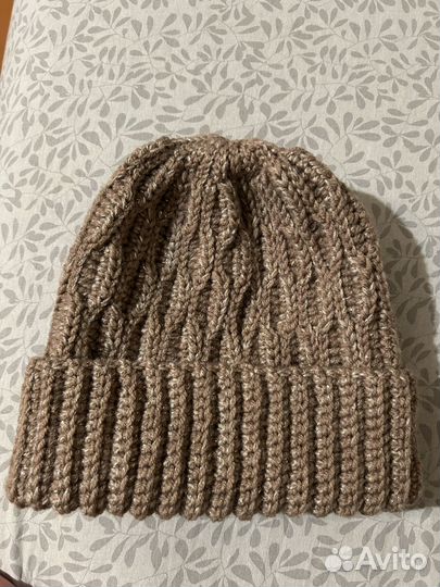 Шапка женская вязаная