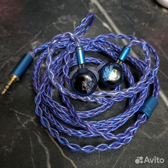 Kinera celest pandamon 2.0 + синий кабель