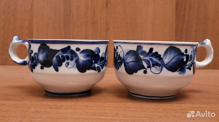 Чашки фарфоровые гжель