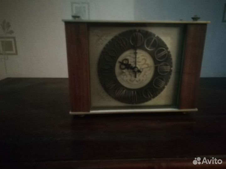 Часы настольные СССР