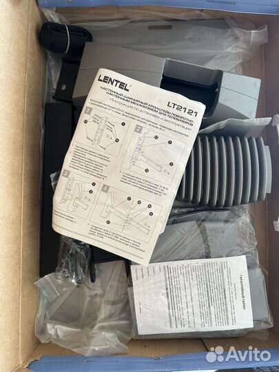 Настенный конштейн для телевизора