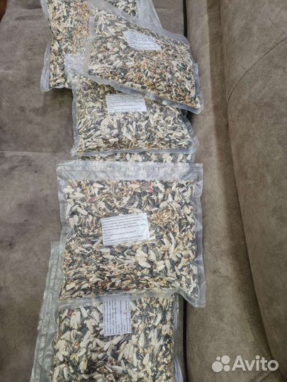 Корм для крупных попугаев (Жако, Амазоны, Какаду)