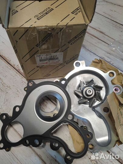 Насос водяной Toyota