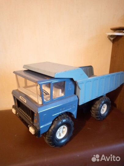 Модель грузовика СССР ураган