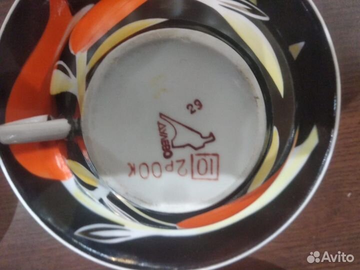 Чайный/кофейный сервиз красные тюльпаны