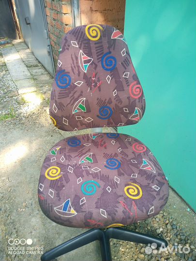 Компьютерное кресло анатомическое