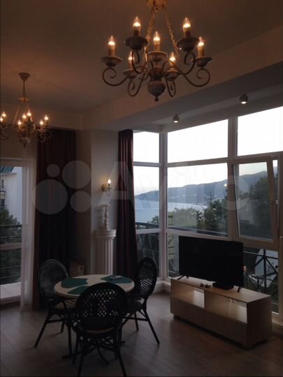 2-к. квартира, 50 м², 3/5 эт.