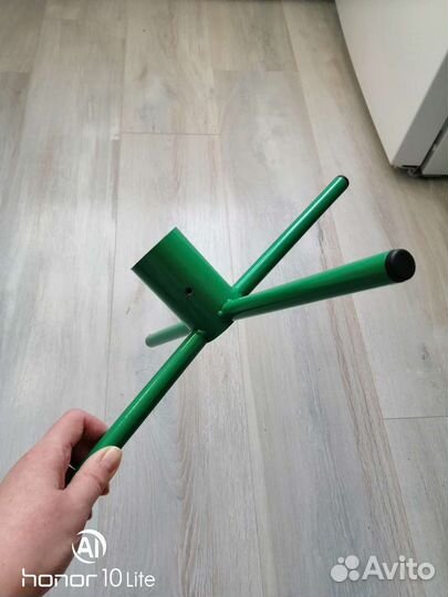 Подставка под елку