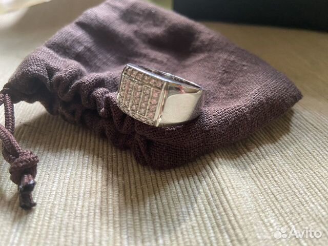 Перстень с бриллиантами из белого золота объявление продам