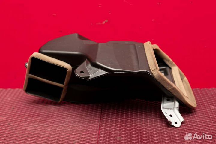 Воздуховод Toyota Land Cruiser 200 1VD 2015