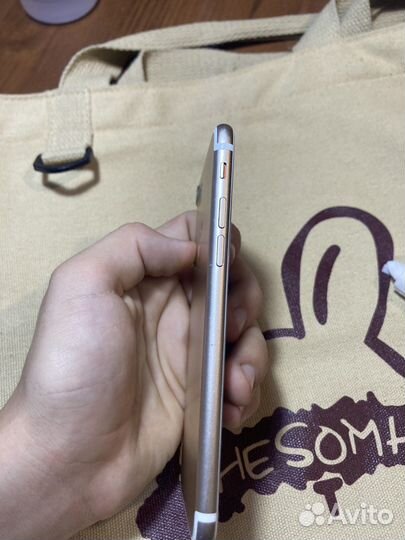 Телефон iPhone 7 32gb