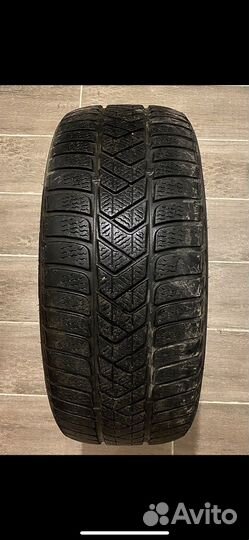 Pirelli Winter Sottozero 3 225/40 R18 92V