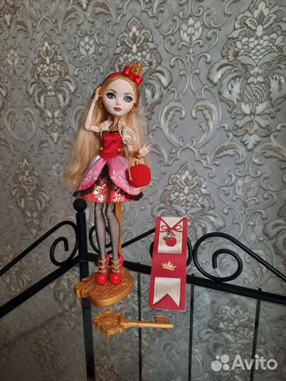 Кукла Ever After high Эвер Афтер Хай Эппл Уайт