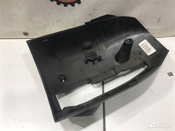 Кожух рулевой колонки нижний Ford Mondeo IV 2007