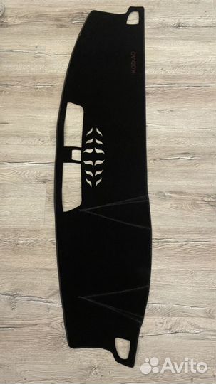 Накидка на панель приборов